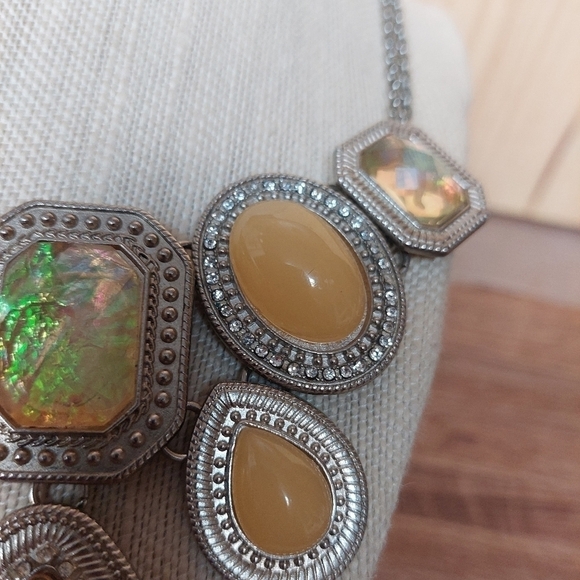 Opalescent and Butterscotch Statement Costume Necklace - Picture 3 of 7